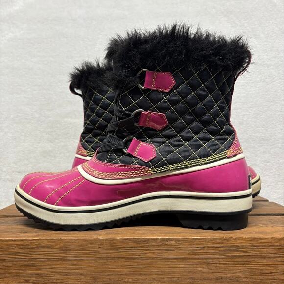 SOREL Torino Pink Patent Leather Waterproof Lace Up Snow Boots Size 10 Shearling - Picture 6 of 11